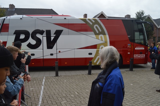 Til en PSV staan voor belangrijke contractbesprekingen